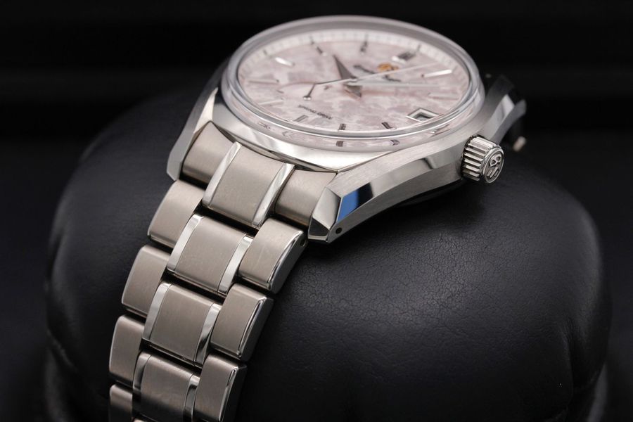Grand Seiko Heritage Collection SBGA413